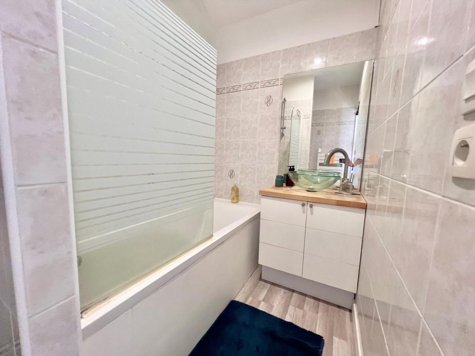 Appartement Sur Le Port - Duplex Cosy & Moderne Face Au Port - Wifi Gratuite - Parfaitement Equipe لا روشيل المظهر الخارجي الصورة
