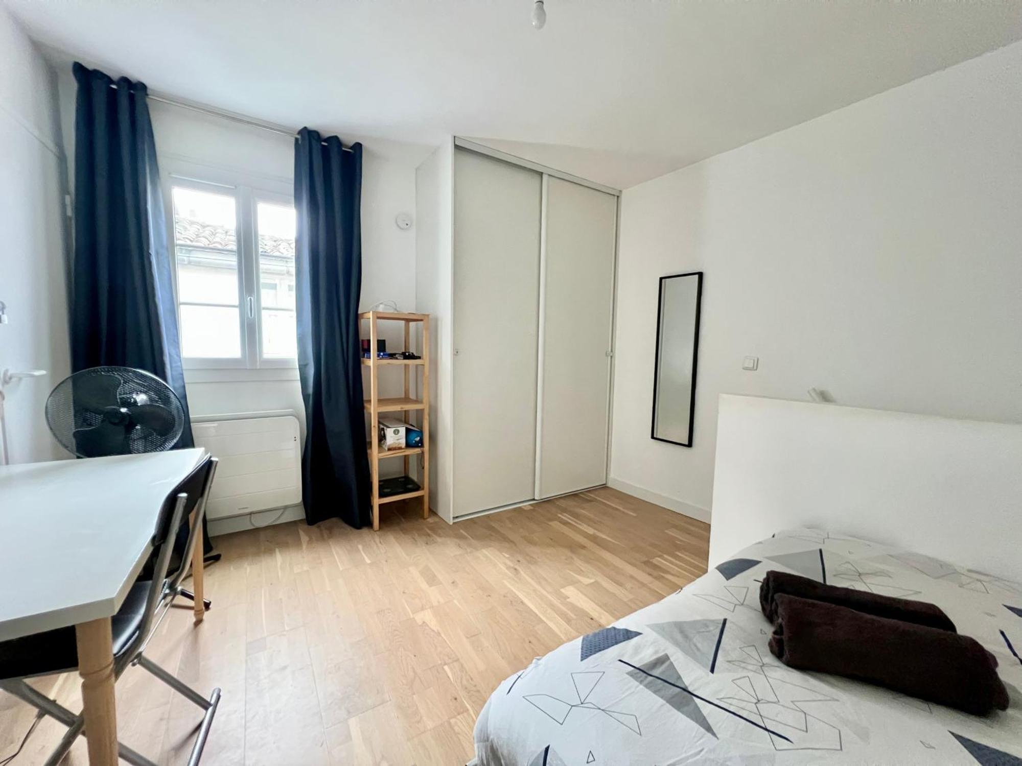 Appartement Sur Le Port - Duplex Cosy & Moderne Face Au Port - Wifi Gratuite - Parfaitement Equipe لا روشيل المظهر الخارجي الصورة